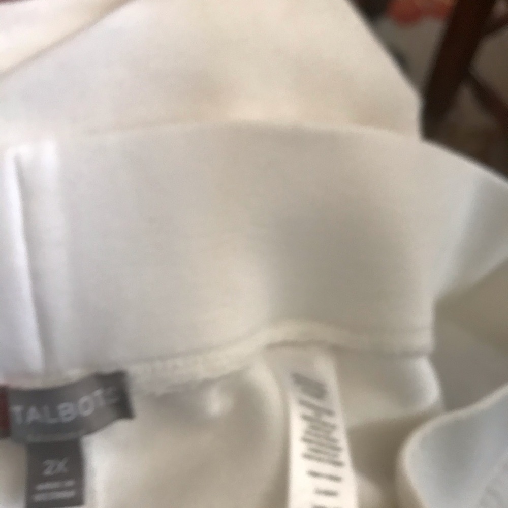 White Capris - Picture 4 of 4
